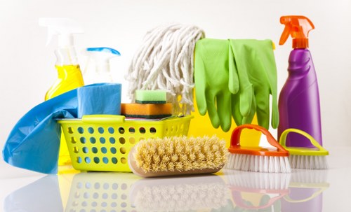 Local commercial cleaning service for shops and offices near Nottinghill