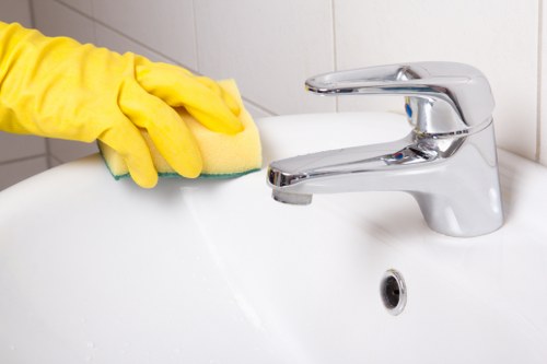 Professional turnover cleaning in a Nottinghill apartment kitchen and living area