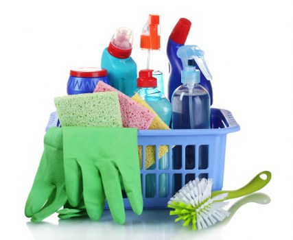 Cleaning team preparing a detailed deep clean in Notting Hill